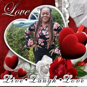 Meet your Posher, Janells